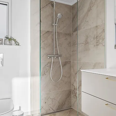 4 Bedroom Cozy In בית נופש Hadsund