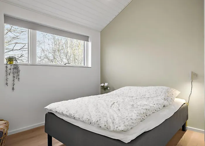 4 Bedroom Cozy In